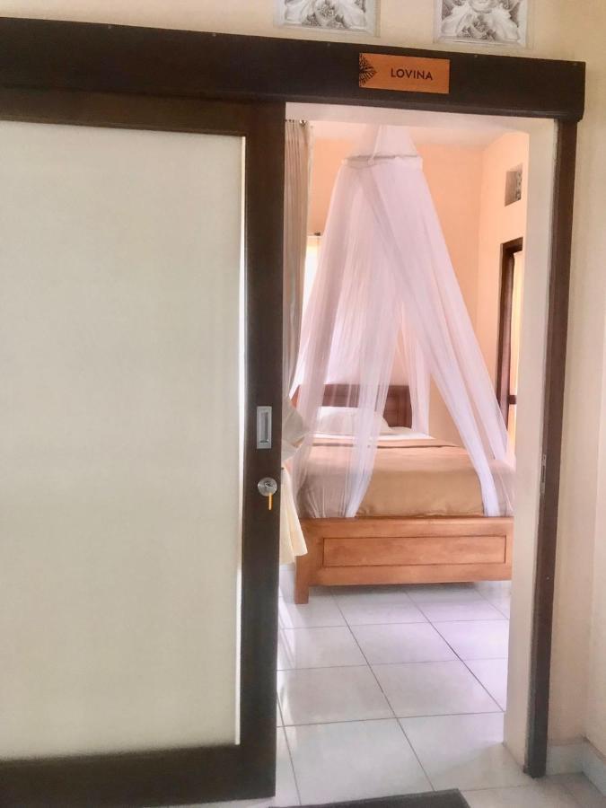 Munduk Sena Hotel Buitenkant foto